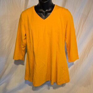Isaac Mizrahi Live Top Size Medium Flared Hem 3/4 Sleeve